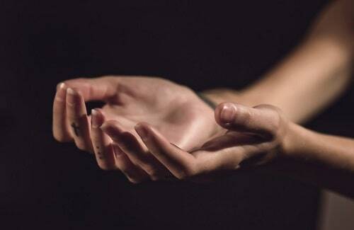 Stretching avambraccio: come dare sollievo alla mano